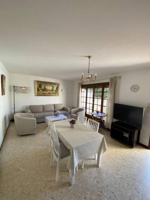 Maison Proche Plage Canet-en-Roussillon Εξωτερικό φωτογραφία